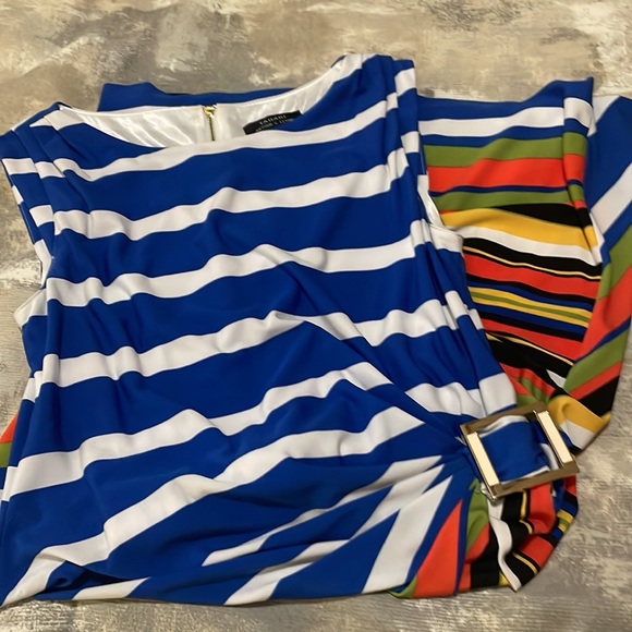 Tahari Arthur S. Levine Petite SZ 4P Blue/White Striped Sleeveless Dress - Picture 14 of 15